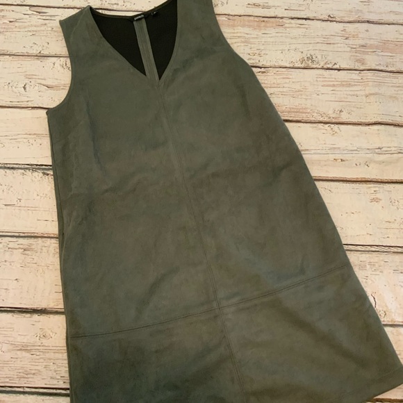 Peach Gym.Work.Play Dresses & Skirts - Peach Gym.Work.Play Grey Shift‎ Dress - Small